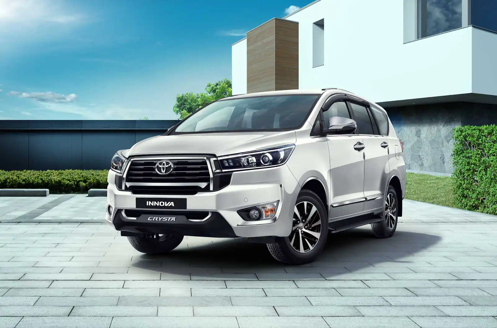 Innova SUV for rent